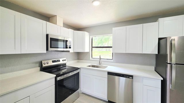 801 NW 5TH STREET, Mulberry, FL 33860