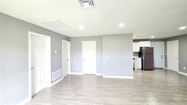 801 NW 5TH STREET, Mulberry, FL 33860