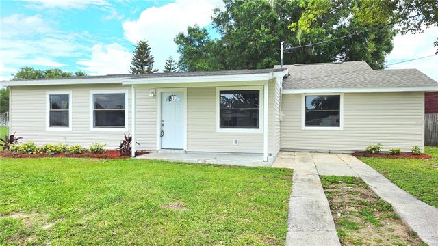 801 NW 5TH STREET, Mulberry, FL 33860