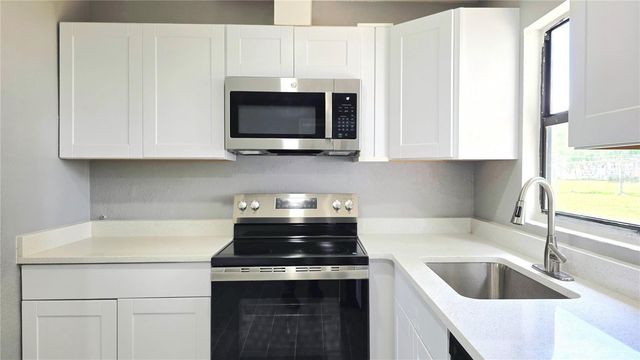 801 NW 5TH STREET, Mulberry, FL 33860