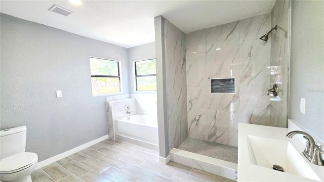 801 NW 5TH STREET, Mulberry, FL 33860