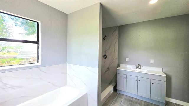 801 NW 5TH STREET, Mulberry, FL 33860