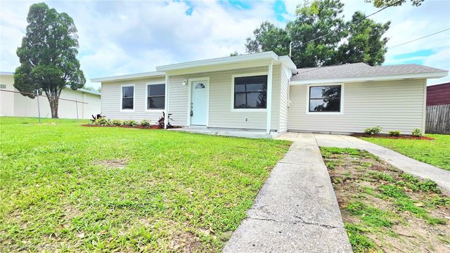 801 NW 5TH STREET, Mulberry, FL 33860