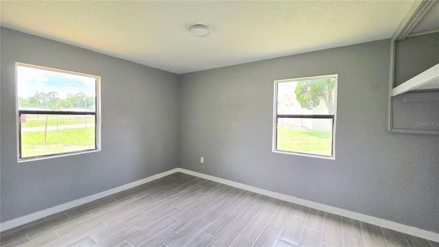 801 NW 5TH STREET, Mulberry, FL 33860