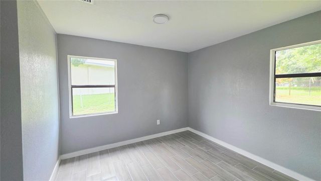 801 NW 5TH STREET, Mulberry, FL 33860