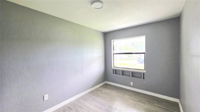 801 NW 5TH STREET, Mulberry, FL 33860