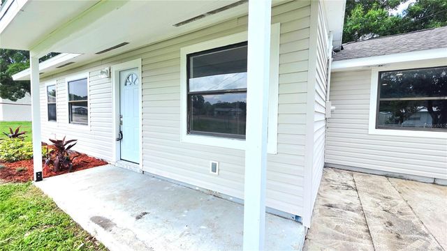 801 NW 5TH STREET, Mulberry, FL 33860
