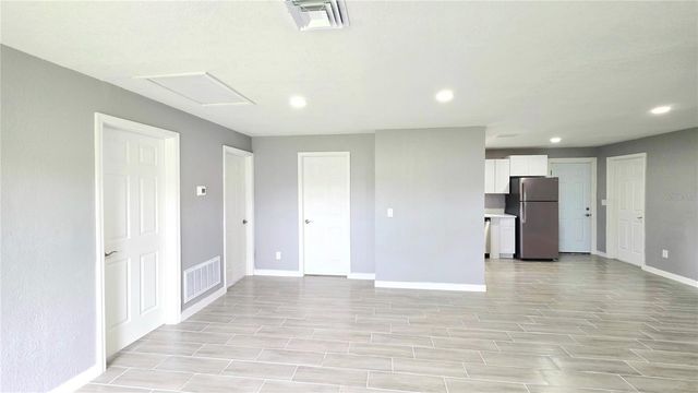 801 NW 5TH STREET, Mulberry, FL 33860