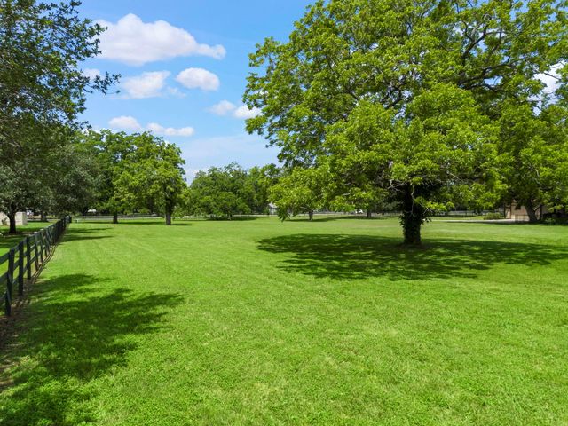 5326 Harris Woods Trace, Fulshear, TX 77441