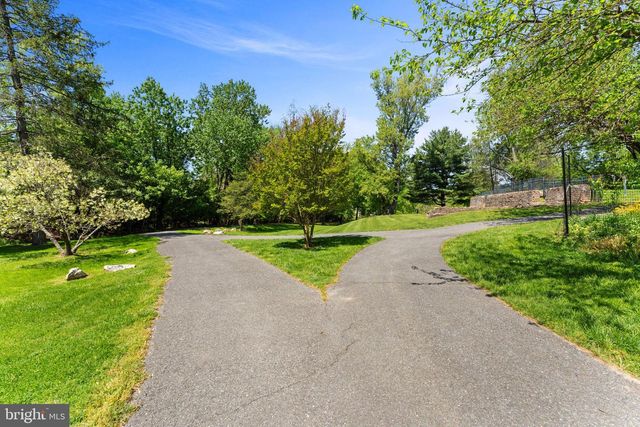 1018 BRICE RD, Rockville, MD 20852