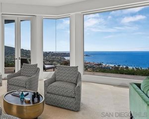 8316 Prestwick Dr, La Jolla, CA 92037