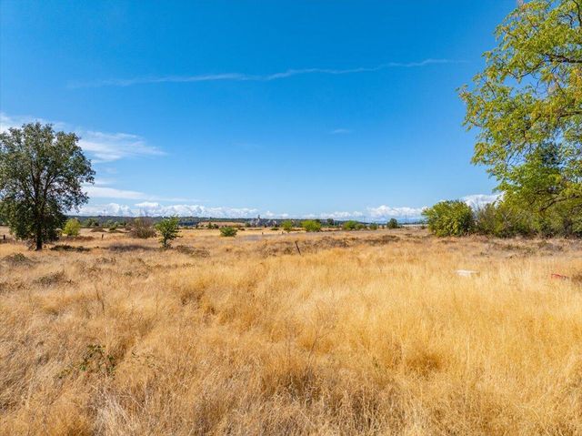 21353 Kimberly Road, Anderson, CA 96007