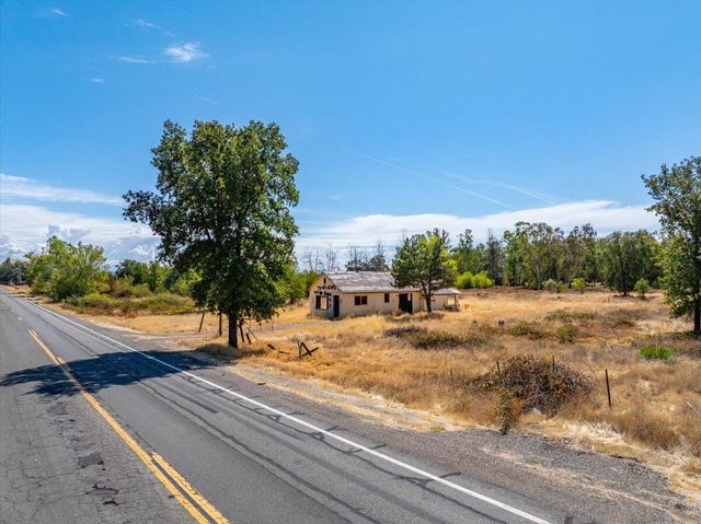 21353 Kimberly Road, Anderson, CA 96007