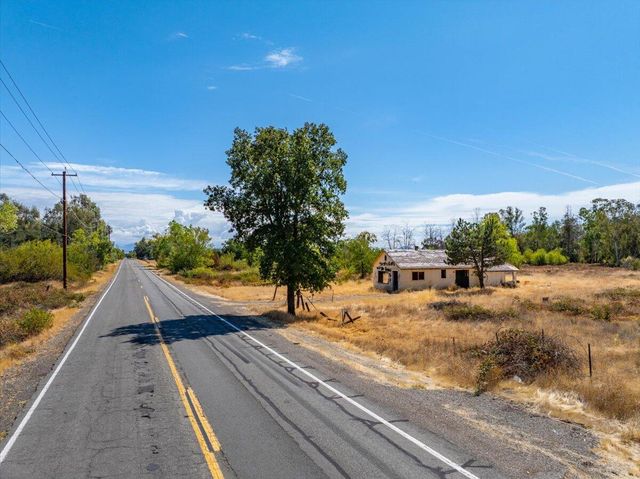 21353 Kimberly Road, Anderson, CA 96007
