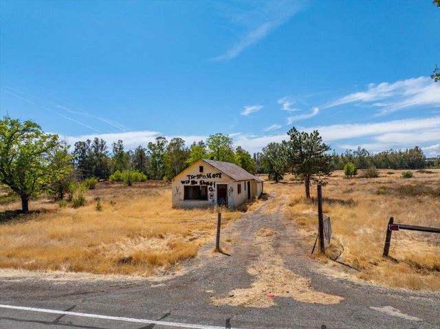 21353 Kimberly Road, Anderson, CA 96007
