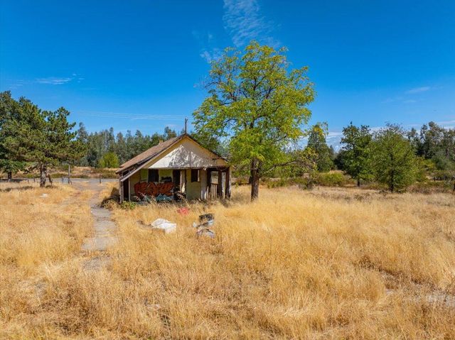 21353 Kimberly Road, Anderson, CA 96007