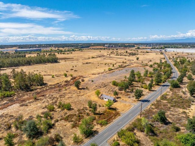 21353 Kimberly Road, Anderson, CA 96007