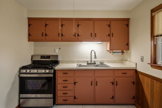 1519 23rd Street, Rockford, IL 61108