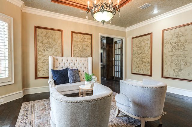 15 Whisperwood Circle, Lubbock, TX 79416