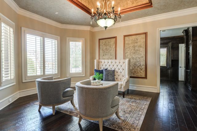 15 Whisperwood Circle, Lubbock, TX 79416