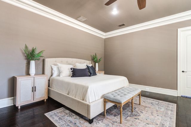 15 Whisperwood Circle, Lubbock, TX 79416