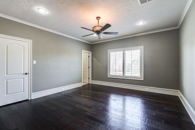 15 Whisperwood Circle, Lubbock, TX 79416