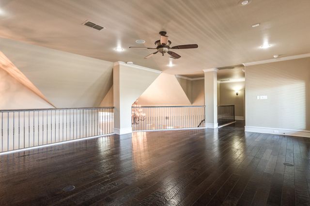 15 Whisperwood Circle, Lubbock, TX 79416
