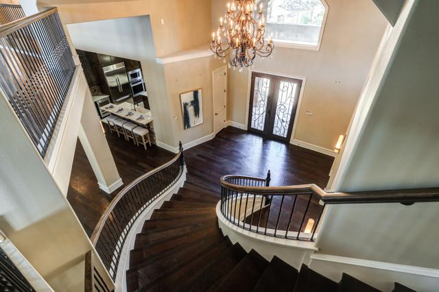15 Whisperwood Circle, Lubbock, TX 79416