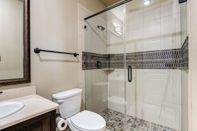 15 Whisperwood Circle, Lubbock, TX 79416