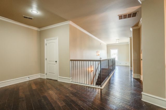 15 Whisperwood Circle, Lubbock, TX 79416