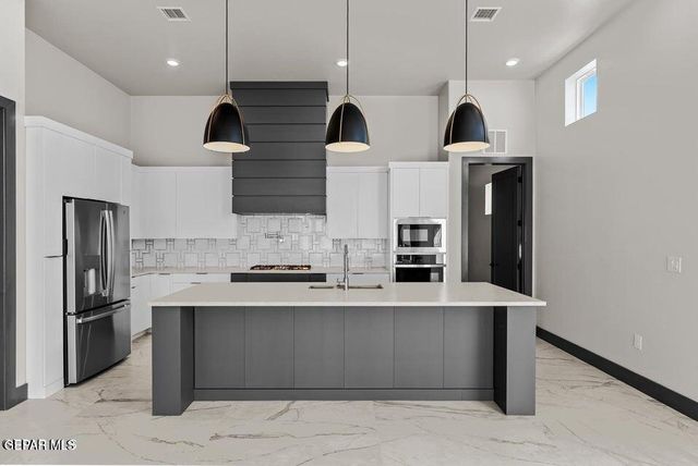 7321 Cimarron Rim Drive, El Paso, TX 79911