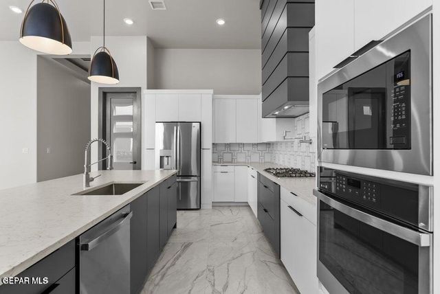 7321 Cimarron Rim Drive, El Paso, TX 79911