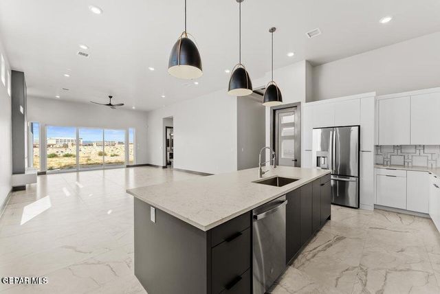 7321 Cimarron Rim Drive, El Paso, TX 79911