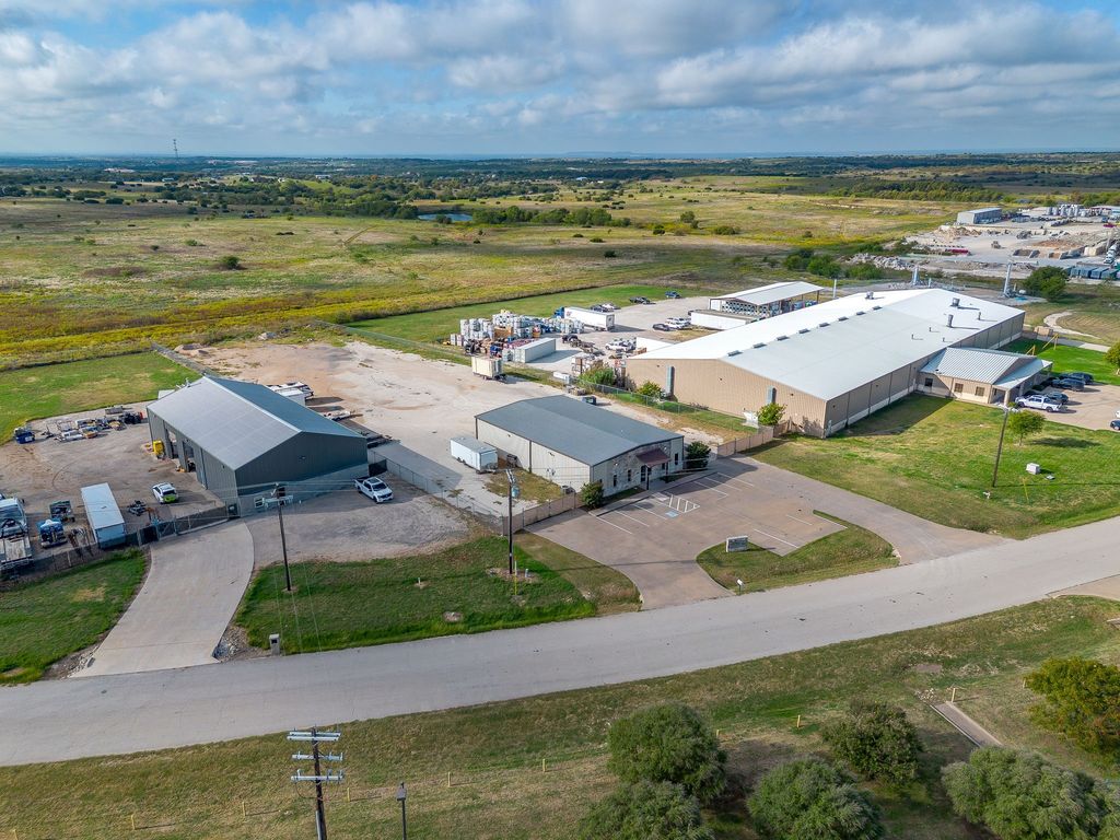 714 Hughie Long Road, Cresson, TX 76035 — exterior