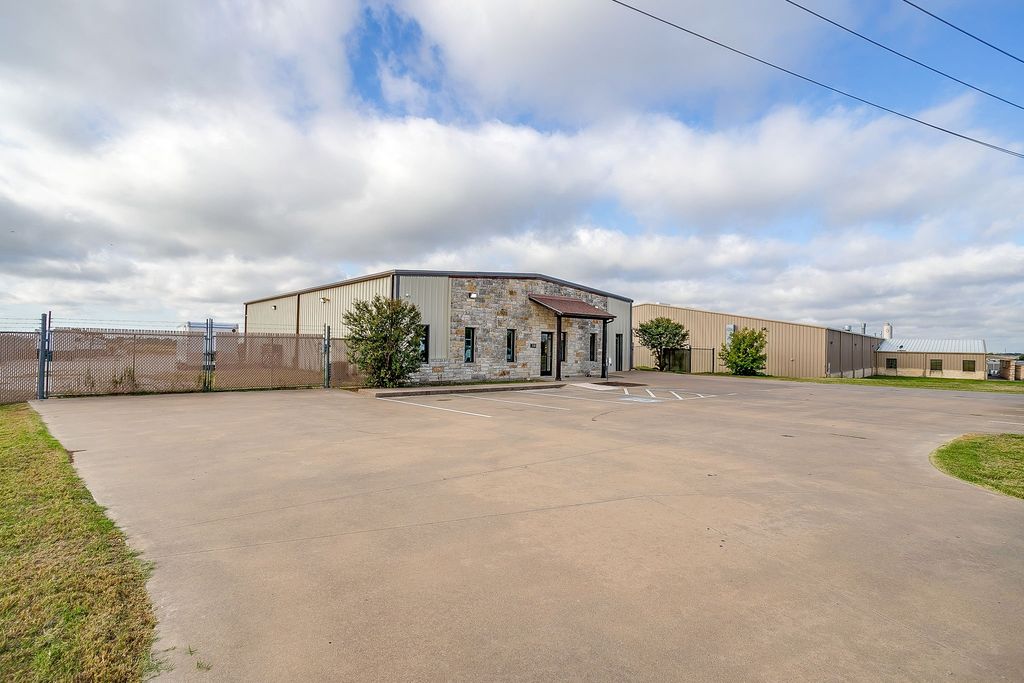 714 Hughie Long Road, Cresson, TX 76035 — photo 3