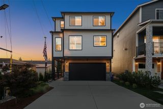 14816 40th Avenue W #4, Lynnwood, WA 98087