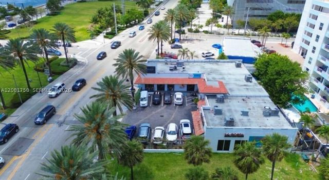 2915 E Las Olas Blvd, Fort Lauderdale, FL 33316