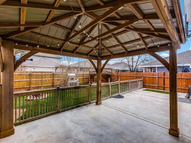 3005 Crownover ST, Austin, TX 78725