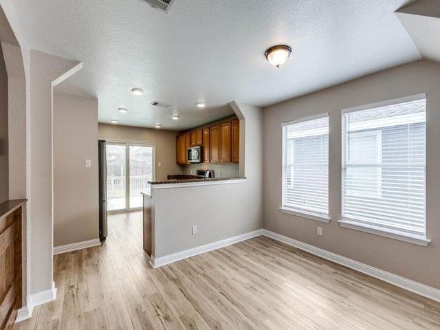 3005 Crownover ST, Austin, TX 78725