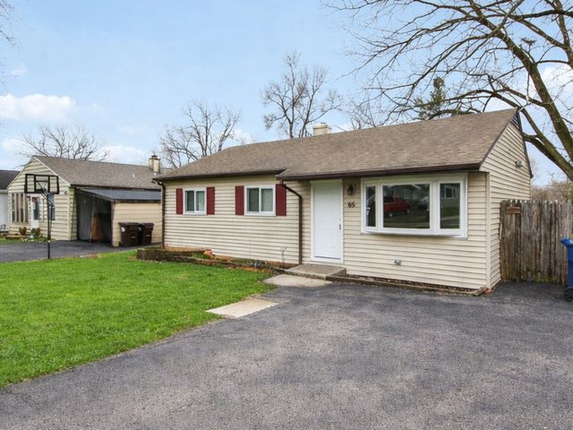 65 Della Street, Crystal Lake, IL 60014