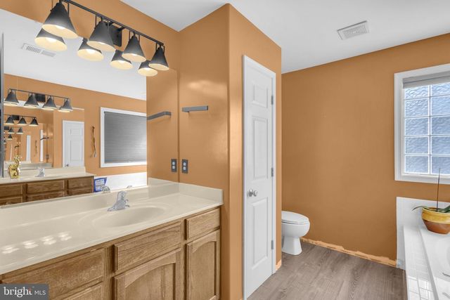 15 SHELLFIELD LN, Colonial Beach, VA 22443