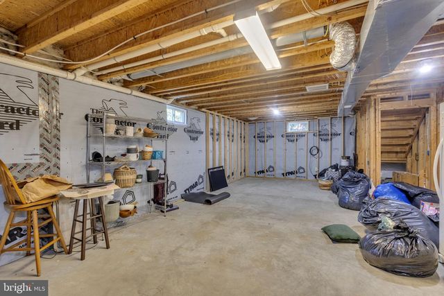 15 SHELLFIELD LN, Colonial Beach, VA 22443