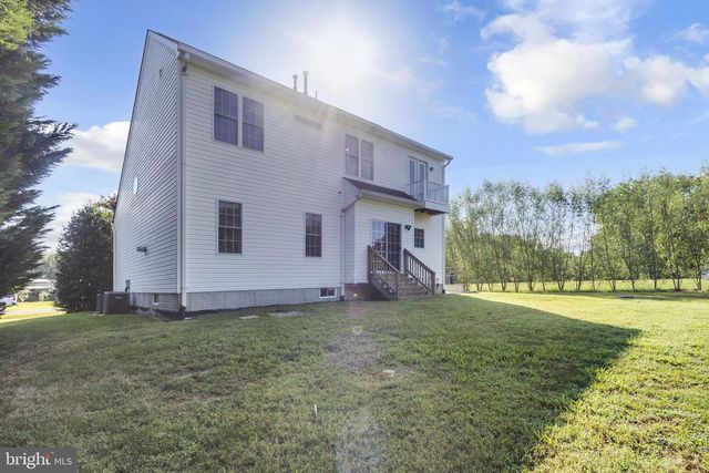 15 SHELLFIELD LN, Colonial Beach, VA 22443