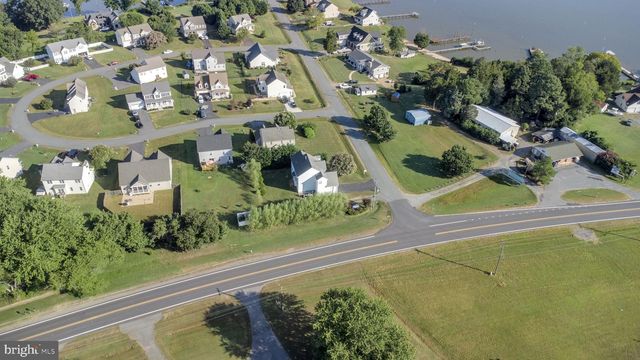 15 SHELLFIELD LN, Colonial Beach, VA 22443