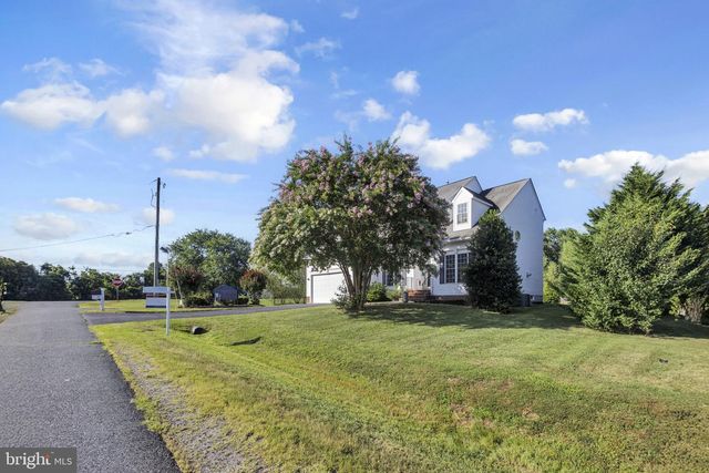 15 SHELLFIELD LN, Colonial Beach, VA 22443