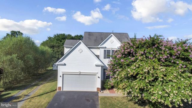 15 SHELLFIELD LN, Colonial Beach, VA 22443