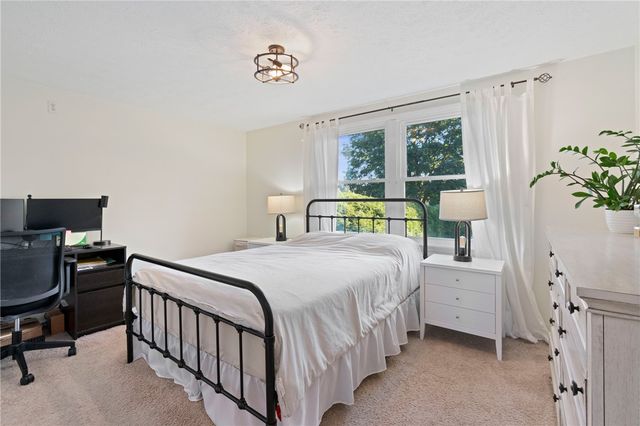 3000 Artfield St, Lower Burrell, PA 15068