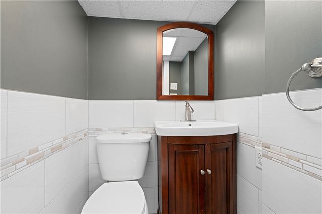 3000 Artfield St, Lower Burrell, PA 15068