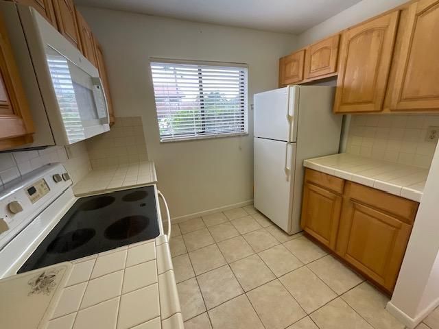 1600 NE Dixie Highway 13-107, Jensen Beach, FL 34957