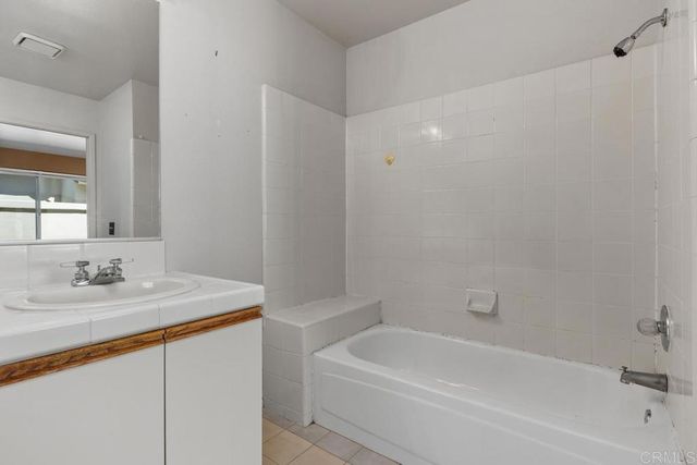 4849 Flying Cloud Way, Carlsbad, CA 92008